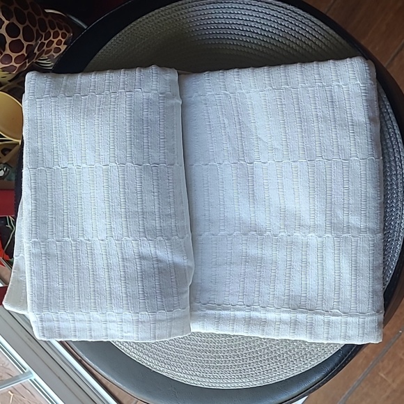 Texured Shower Curtain - Picture 2 of 6